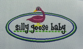 Logo woven label